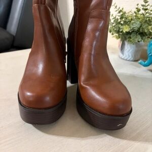Soda Chestnut Heeled Ankle Boots